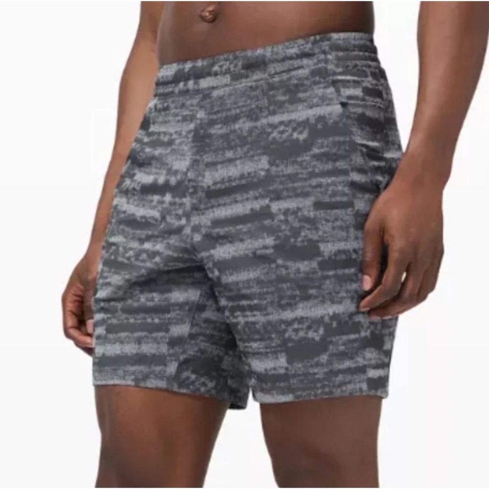 WB11 Lululemon Pace Breaker Shorts Mens Small Gray 7" Linerless Athletic Gym Run
